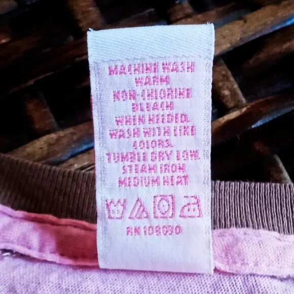 So Cute! Pink & Brown GirlyLock Female Carpenter Graphic Short Sleeve Tee NWOT - Picture 7 of 14